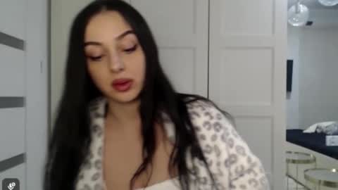 Courtney online show from February 11, 2026, 4:12 pm