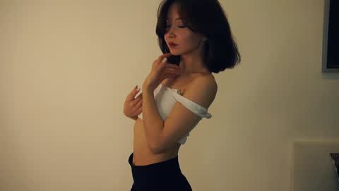 Snapshot of coventinaashfield chatting on February 6, 2025, 1:21 pm Yui online show from February 6, 2025, 1:21 pm