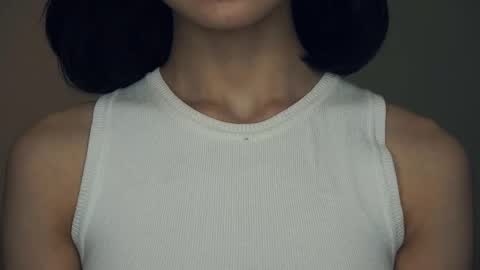 Snapshot of coventinaashfield chatting on February 18, 2025, 1:33 pm Yui online show from February 18, 2025, 1:33 pm