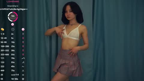 Snapshot of coventinaashfield chatting on February 25, 2025, 1:39 pm Yui online show from February 25, 2025, 1:39 pm