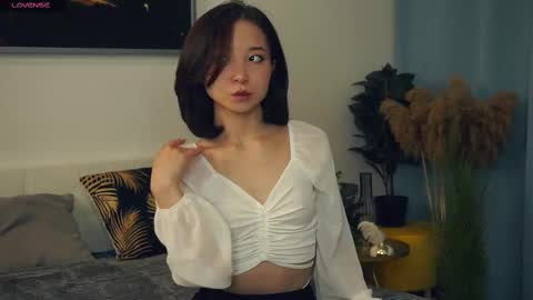 Snapshot of coventinaashfield chatting on March 6, 2025, 7:57 am Yui online show from March 6, 2025, 7:57 am