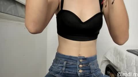 Marce  Online 1pm - 7pm gmt-5 online show from October 23, 2025, 11:57 pm