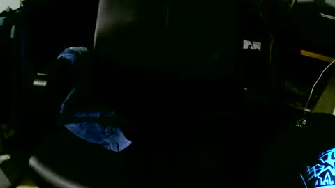 coyote017 online show from October 18, 2025, 6:19 pm