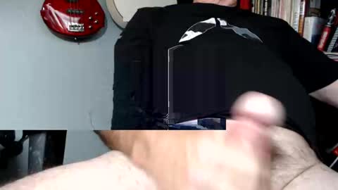 Snapshot of cozycanuck chatting on November 14, 2025, 8:35 am CozyCanuck online show from November 14, 2025, 8:35 am