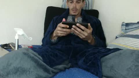 cr7ofcock online show from December 27, 2024, 9:00 pm