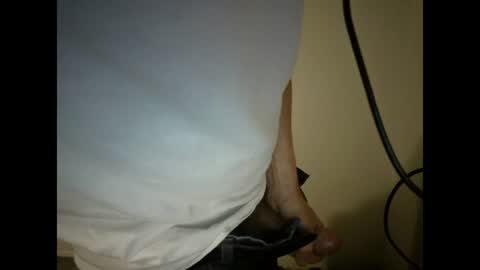 Snapshot of crafty333 chatting on June 25, 2026, 10:03 pm crafty333 online show from June 25, 2026, 10:03 pm