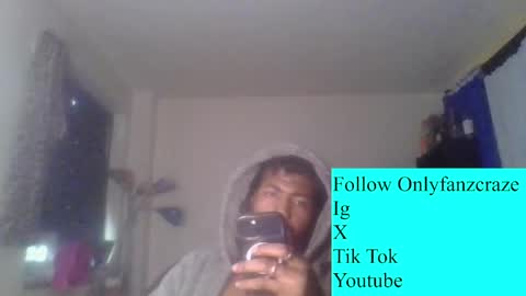 craze320084 online show from April 19, 2026, 6:21 pm