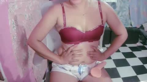 Snapshot of crazy_4u69 chatting on June 11, 2026, 10:24 am crazy_4u69 online show from June 11, 2026, 10:24 am