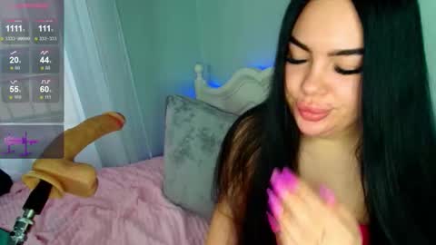 Eva online show from November 18, 2025, 6:18 am