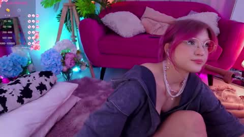 Sonya online show from February 12, 2025, 2:43 pm