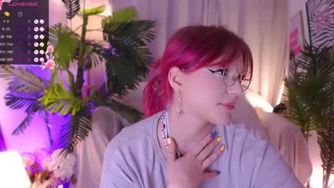 Sonya online show from March 8, 2025, 6:37 pm