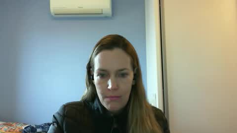 Anny online show from September 15, 2025, 10:48 am