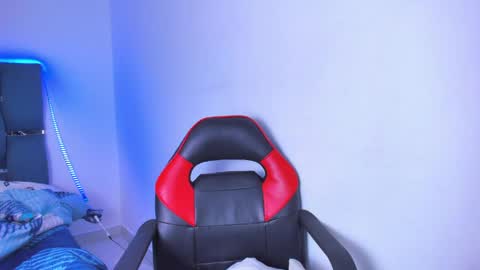 crazybaby_squirt online show from May 21, 2026, 3:24 am