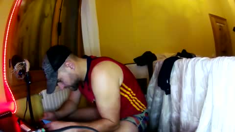 crazyboy44412345 online show from November 21, 2025, 6:12 am