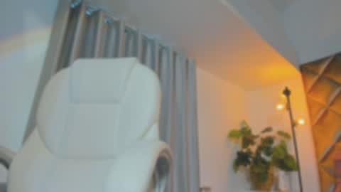 Snapshot of crazyorange4 chatting on June 28, 2026, 7:42 pm You can ask online show from June 28, 2026, 7:42 pm