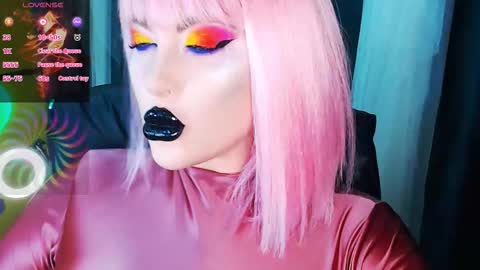 Roxy online show from September 12, 2025, 2:06 pm