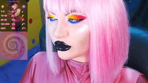 Roxy online show from October 17, 2025, 8:28 am