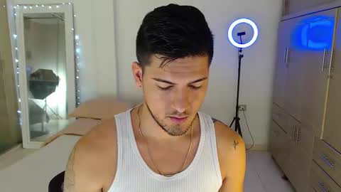 Snapshot of crazyybull chatting on September 25, 2025, 3:32 am Bull online show from September 25, 2025, 3:32 am