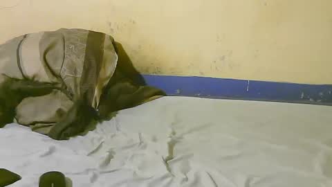 Samuel online show from October 6, 2025, 11:07 am