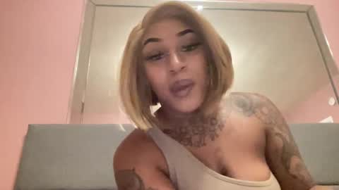 PHANTOMTARGARYENXXX online show from February 4, 2025, 8:13 am