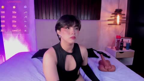creamy_angelo online show from November 6, 2025, 8:10 pm