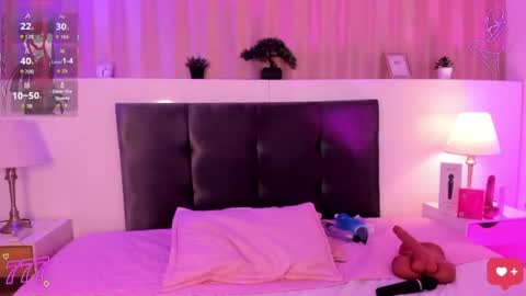 Snapshot of creamy_angelo chatting on July 12, 2026, 5:53 am creamy_angelo online show from July 12, 2026, 5:53 am
