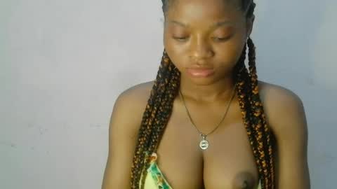 Snapshot of creamy_babyx chatting on May 25, 2026, 6:58 pm Creamy babyx online show from May 25, 2026, 6:58 pm