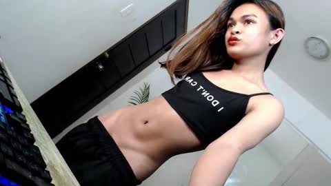 Snapshot of creamy_delilah chatting on January 15, 2026, 7:17 pm Delilah online show from January 15, 2026, 7:17 pm