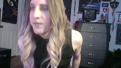 Sylvia online show from February 26, 2025, 12:38 am