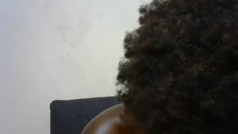 queen online show from February 22, 2025, 11:35 pm