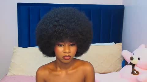 queen online show from April 23, 2026, 12:12 am