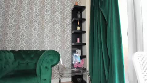 Sophie online show from January 28, 2025, 11:38 am