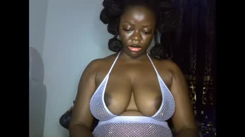 Snapshot of creamypussyxx chatting on June 3, 2026, 4:56 pm creamypussyxx online show from June 3, 2026, 4:56 pm