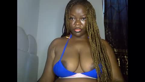 Snapshot of creamypussyxx chatting on June 15, 2026, 8:27 am creamypussyxx online show from June 15, 2026, 8:27 am