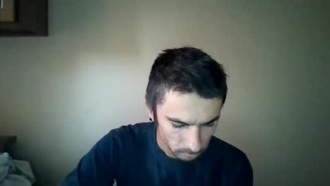 Snapshot of creativexx2 chatting on October 29, 2025, 3:14 pm creativexx2 online show from October 29, 2025, 3:14 pm