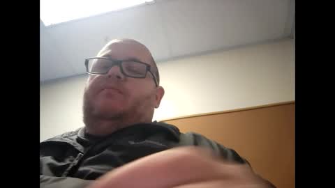 The hopeless romantic online show from January 3, 2025, 8:22 pm