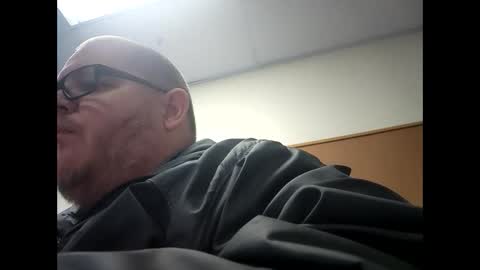 The hopeless romantic online show from January 29, 2025, 3:33 am