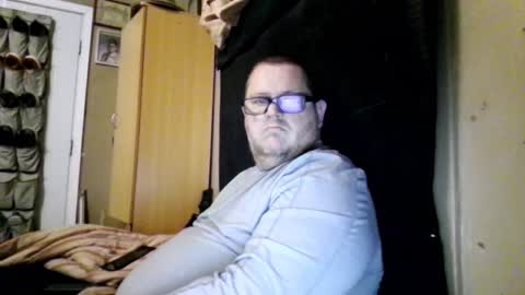 The hopeless romantic online show from February 8, 2025, 10:18 am