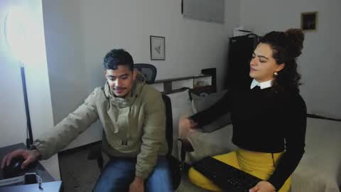 Crimson heart online show from December 1, 2024, 11:36 pm