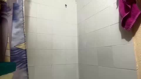 cris2428 online show from January 20, 2025, 3:15 am