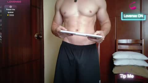 Snapshot of cris2428 chatting on May 4, 2026, 2:24 pm cris2428 online show from May 4, 2026, 2:24 pm