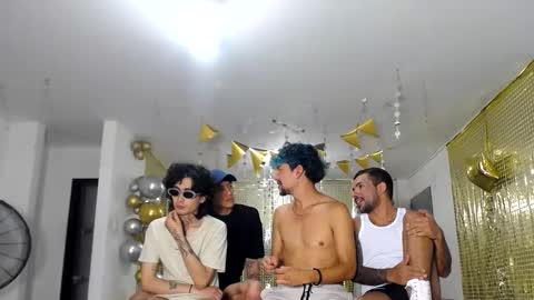 crismens online show from February 11, 2025, 6:19 am