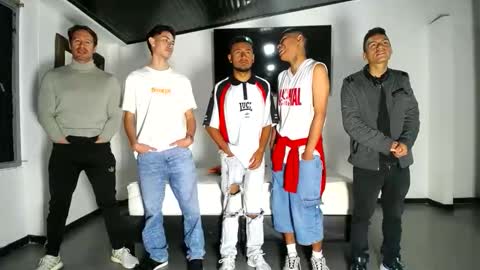 crismens online show from October 1, 2025, 11:38 am