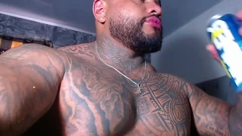 Snapshot of criss_zanders202 chatting on May 23, 2026, 7:18 pm criss_zanders202 online show from May 23, 2026, 7:18 pm