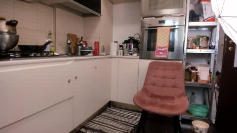 Twitter Christinne p online show from February 5, 2025, 2:16 pm