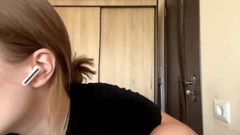 Snapshot of crissymemo chatting on June 28, 2026, 3:07 pm crissymemo online show from June 28, 2026, 3:07 pm
