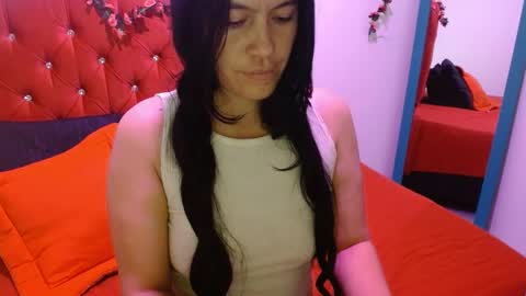 Snapshot of cristal1609 chatting on March 10, 2026, 1:27 pm cristal1609 online show from March 10, 2026, 1:27 pm