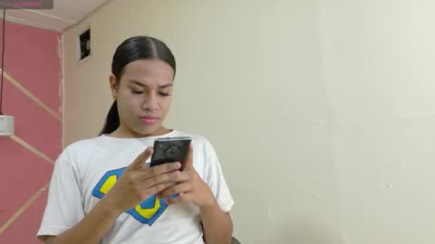 cristal_49 online show from February 22, 2026, 12:47 pm