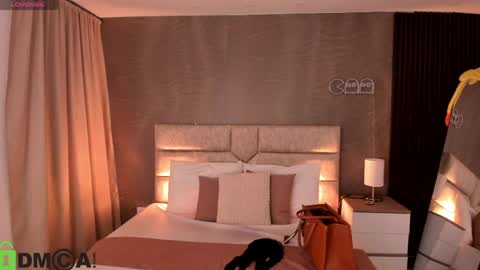 cristal__adams online show from March 31, 2026, 11:54 am