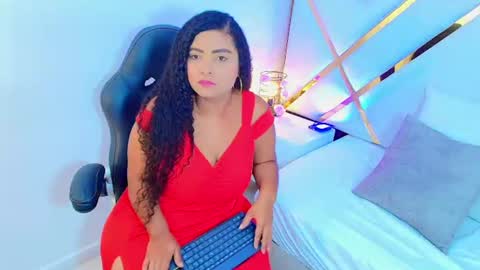 C R I S T A L online show from July 24, 2026, 11:41 am